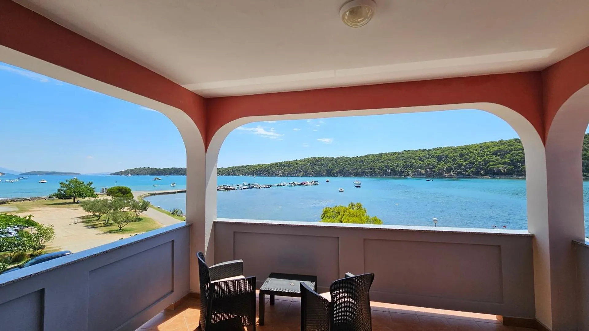 Guesthouse Dezeljin Kampor Croatia